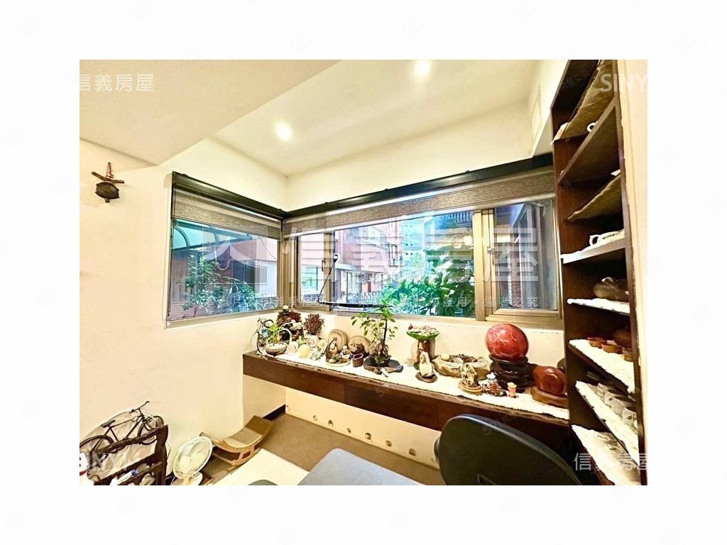 超稀有雅仕堡美妝１樓房屋室內格局與周邊環境