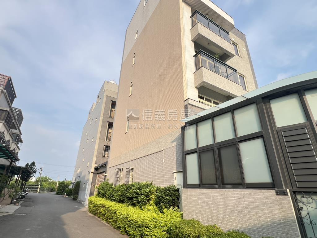 金馬大地坪電梯豪墅房屋室內格局與周邊環境