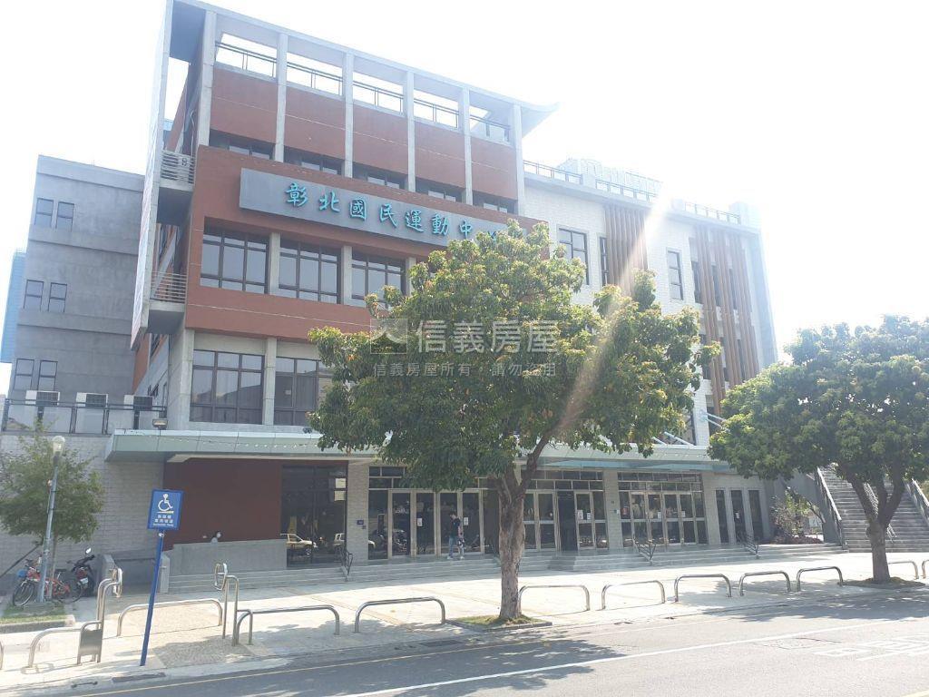 金馬大地坪電梯豪墅房屋室內格局與周邊環境