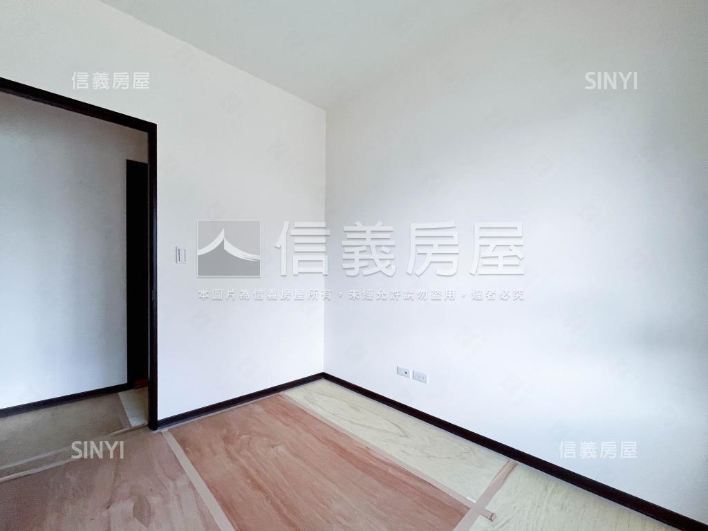 長虹天韻高樓三房房屋室內格局與周邊環境