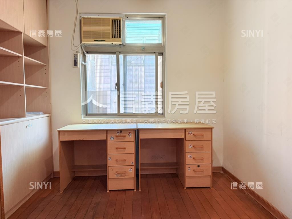 御花園‧前後陽台公寓三樓房屋室內格局與周邊環境