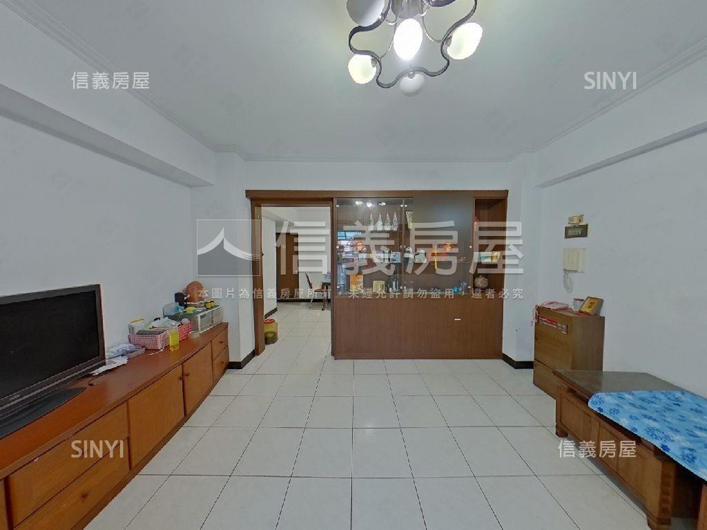 翰林天廈邊間３房前後陽台房屋室內格局與周邊環境