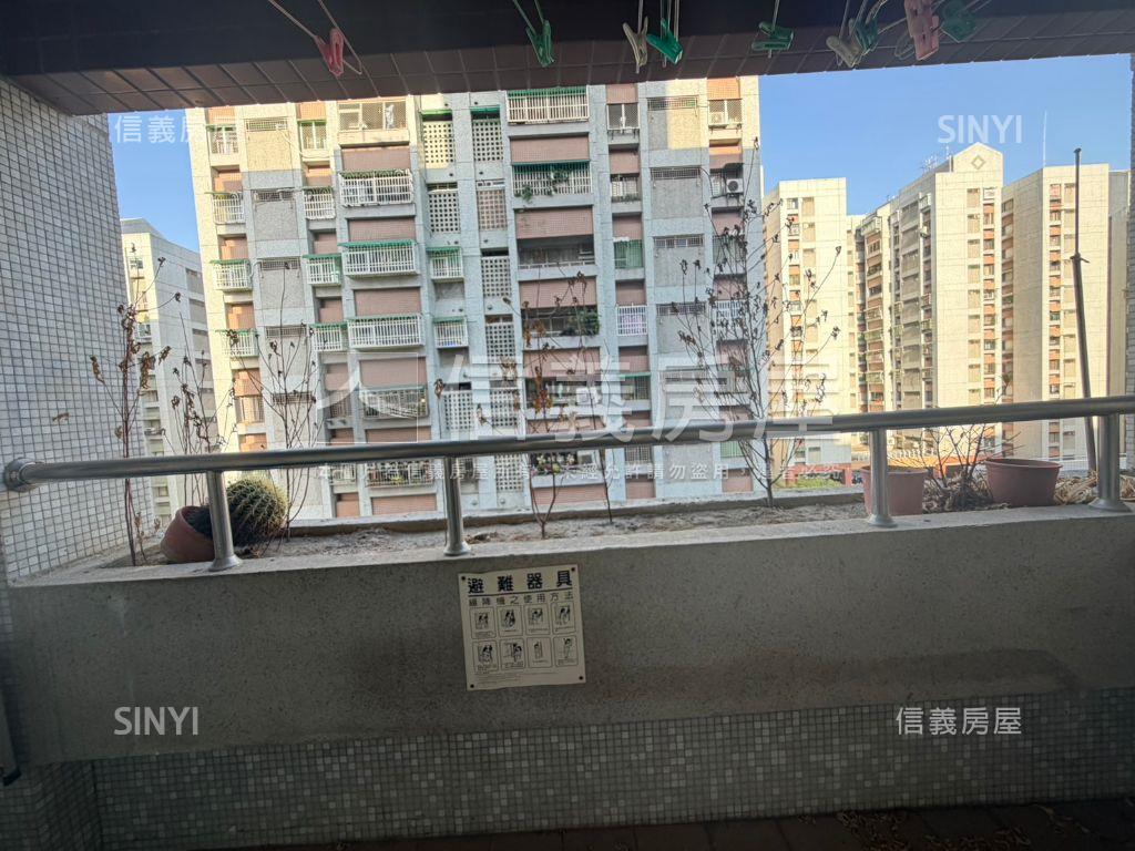 大林國宅｜屋況好三房平車房屋室內格局與周邊環境