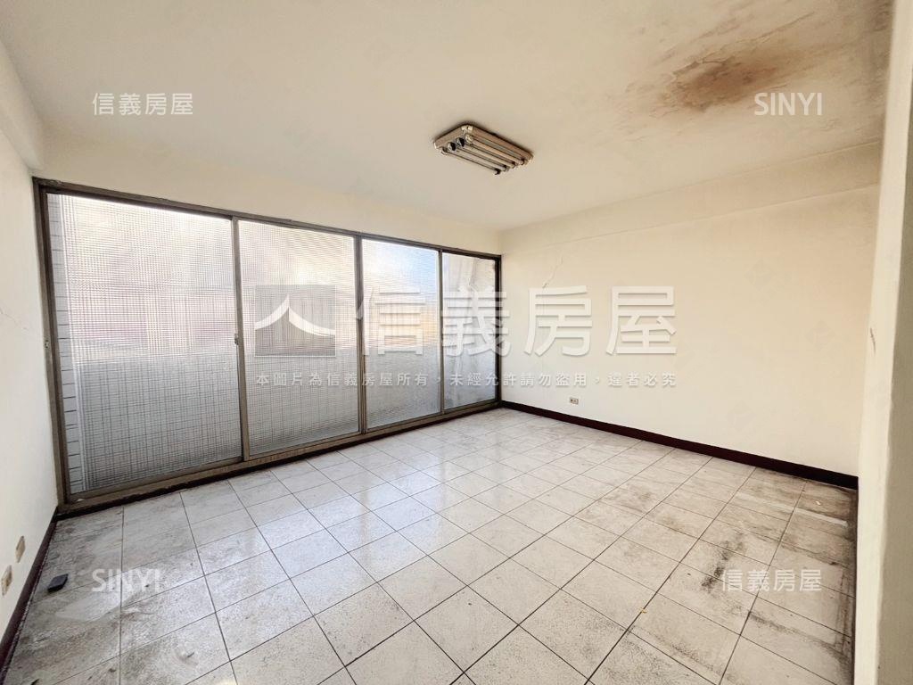 康樂街金店面房屋室內格局與周邊環境
