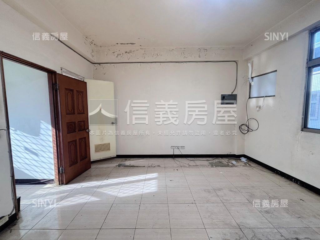 康樂街金店面房屋室內格局與周邊環境