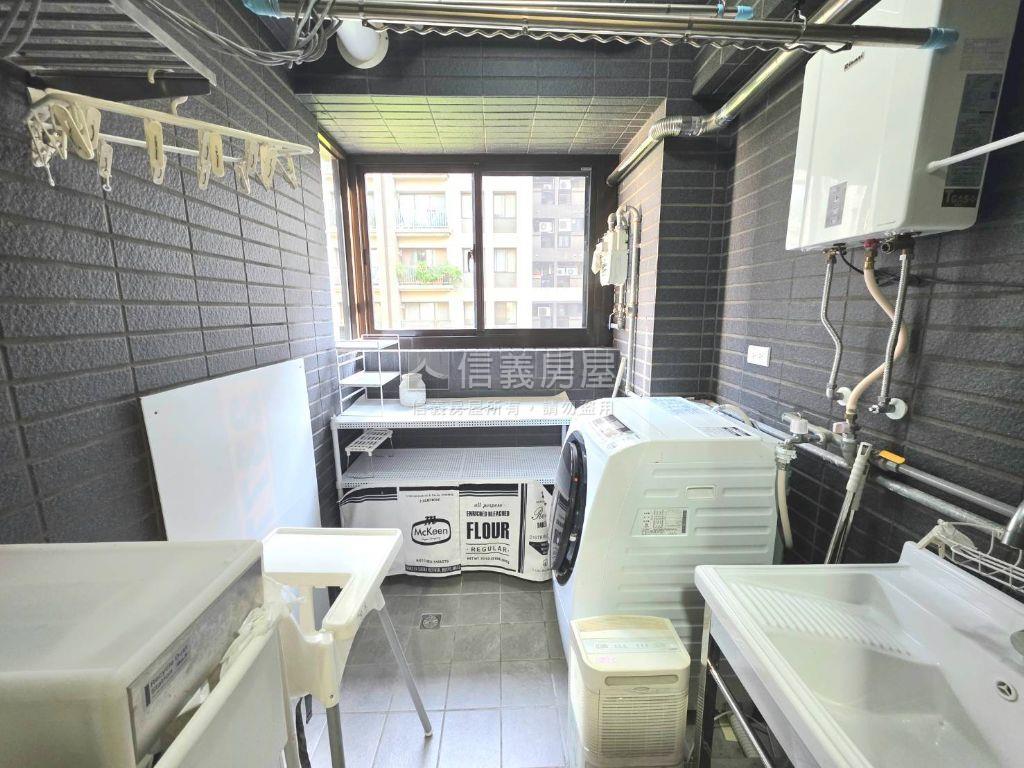 Ａ９精緻裝潢採光兩房房屋室內格局與周邊環境