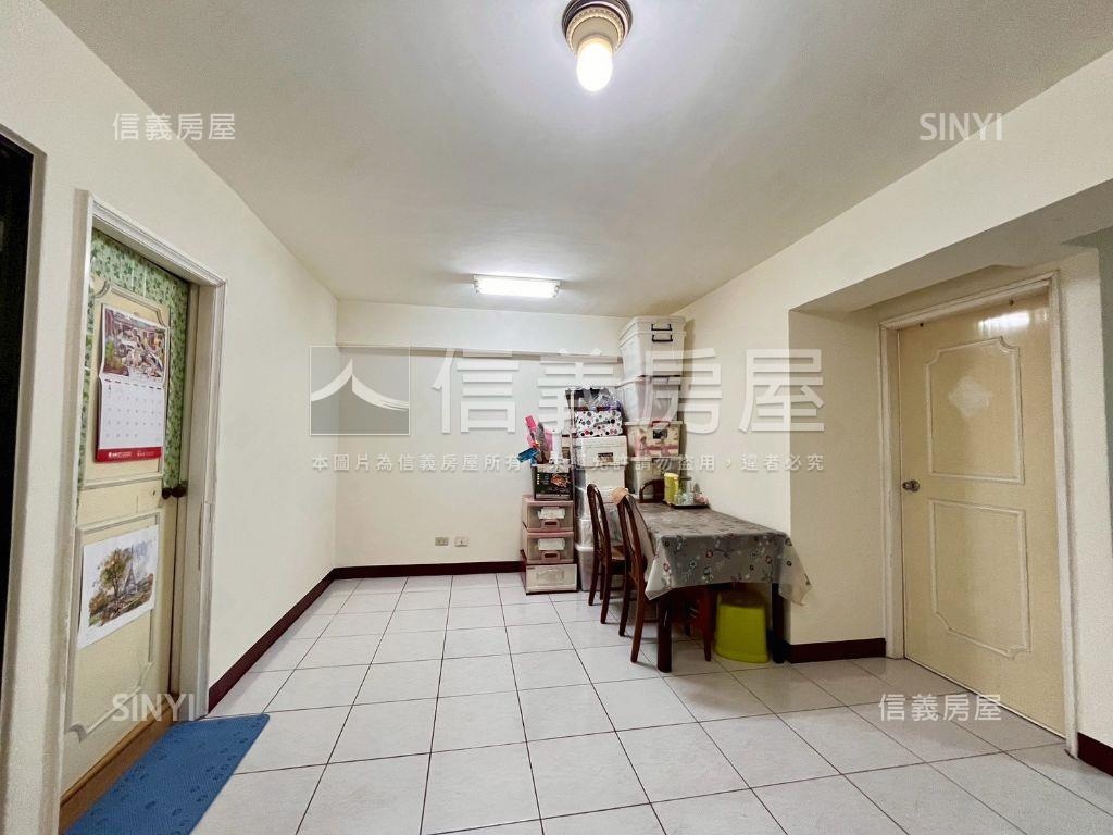 近輔英採光美美大三房房屋室內格局與周邊環境