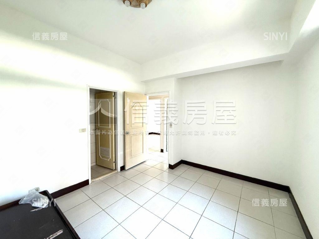 店長推薦．逸林街大三房房屋室內格局與周邊環境