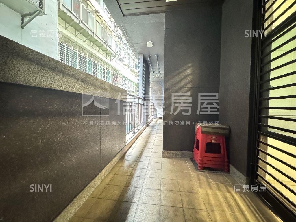 近捷運雲立方大器三房房屋室內格局與周邊環境