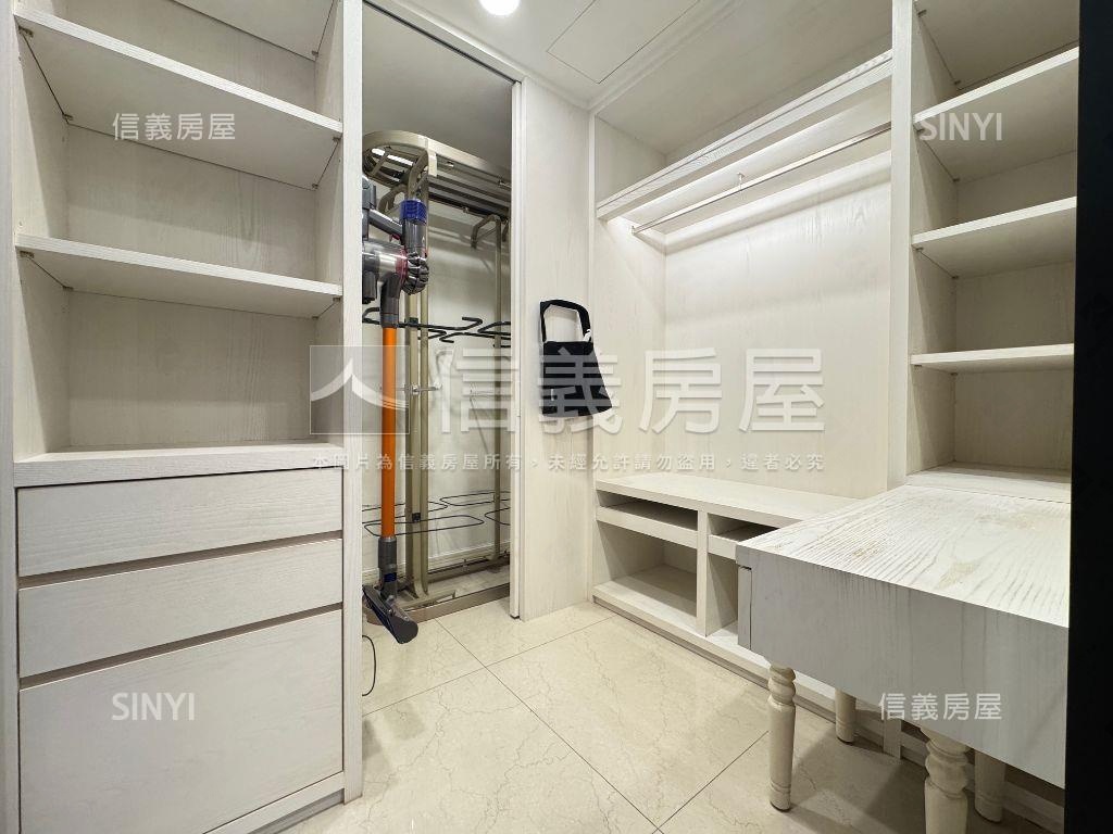 近捷運雲立方大器三房房屋室內格局與周邊環境