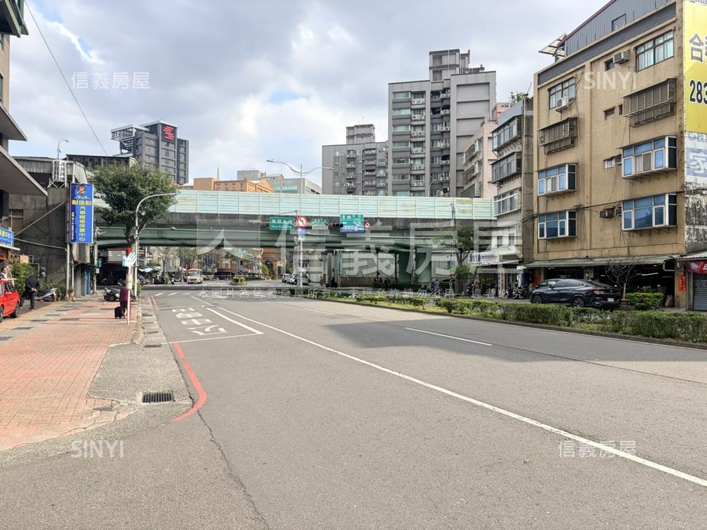 江子翠獨立產權車位房屋室內格局與周邊環境