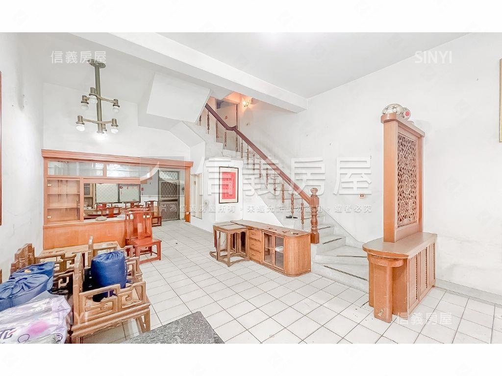稀有松文街透天宅房屋室內格局與周邊環境