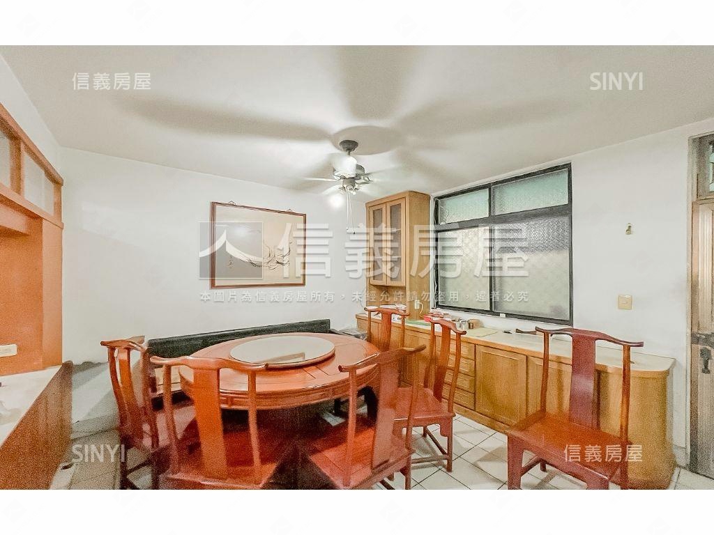 稀有松文街透天宅房屋室內格局與周邊環境