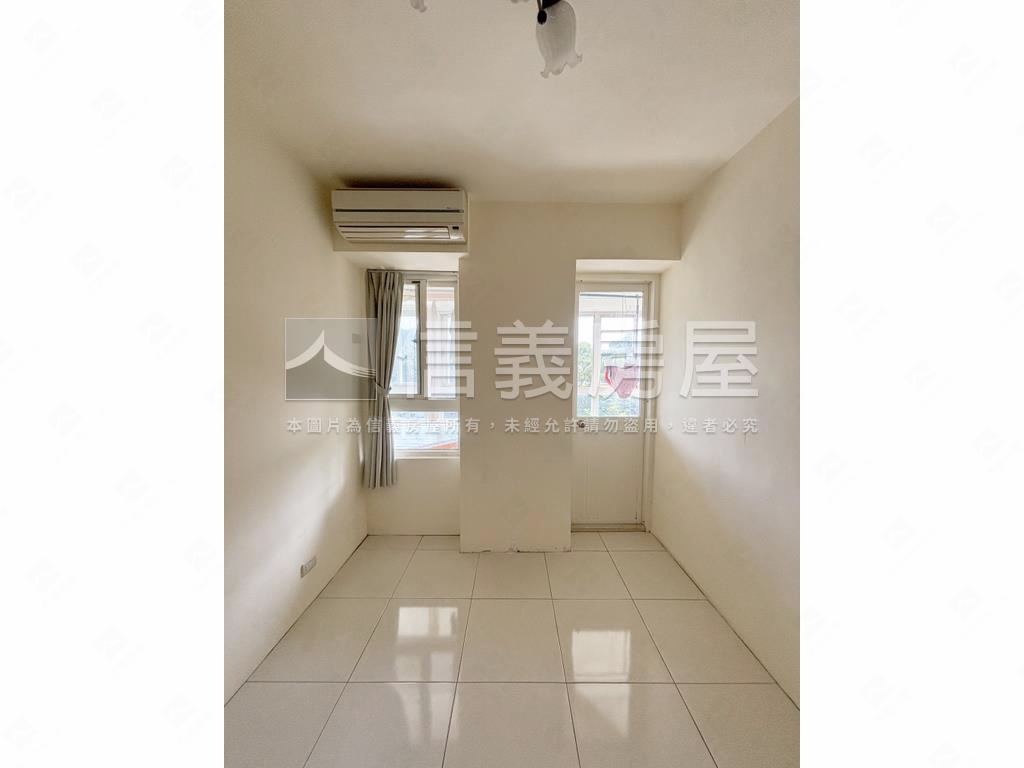 近碧湖美麗樹海電梯三房房屋室內格局與周邊環境