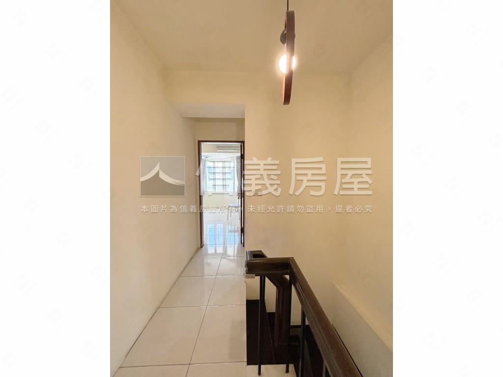 近碧湖美麗樹海電梯三房房屋室內格局與周邊環境