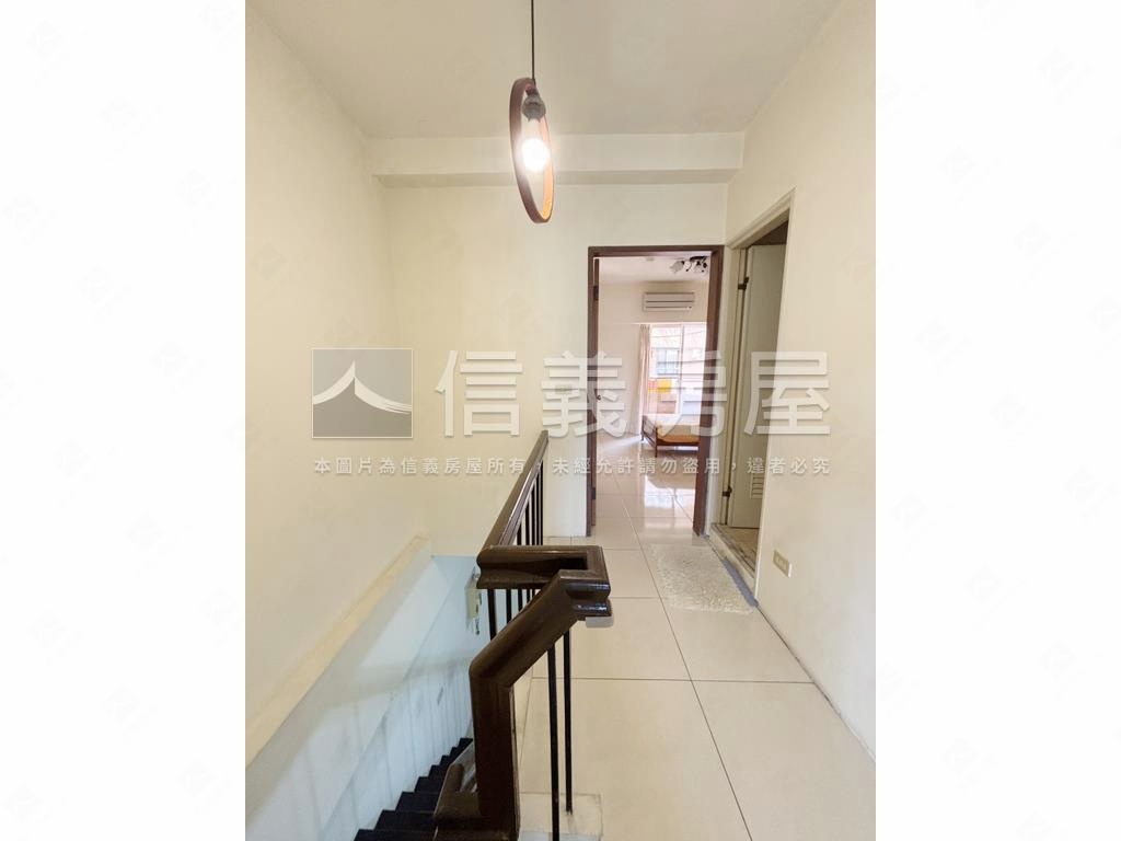 近碧湖美麗樹海電梯三房房屋室內格局與周邊環境