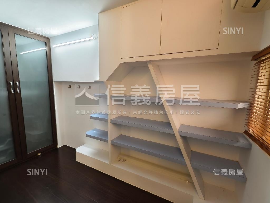 吉鑽高樓二房附車位房屋室內格局與周邊環境