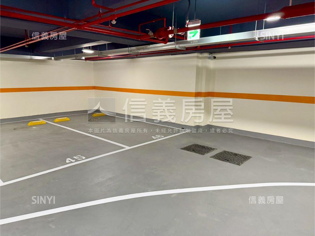 明志學＊新成兩房平面車位房屋室內格局與周邊環境