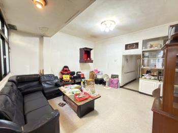 優！木新忠順商圈邊間二樓