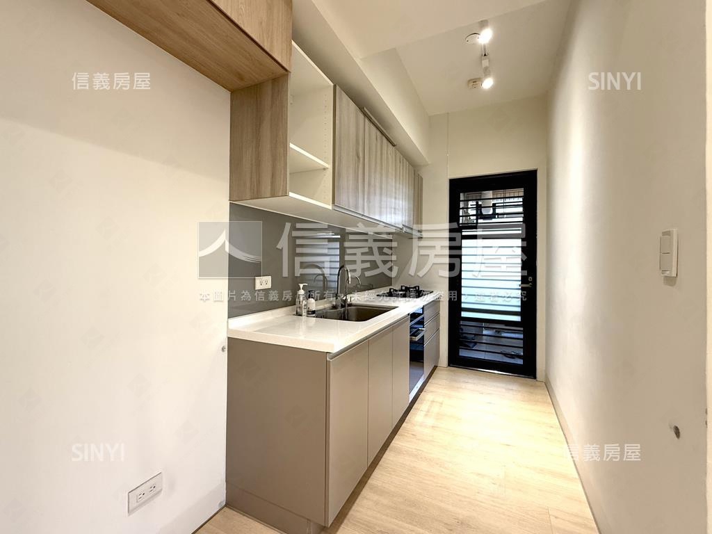 永信耘川三房平車房屋室內格局與周邊環境