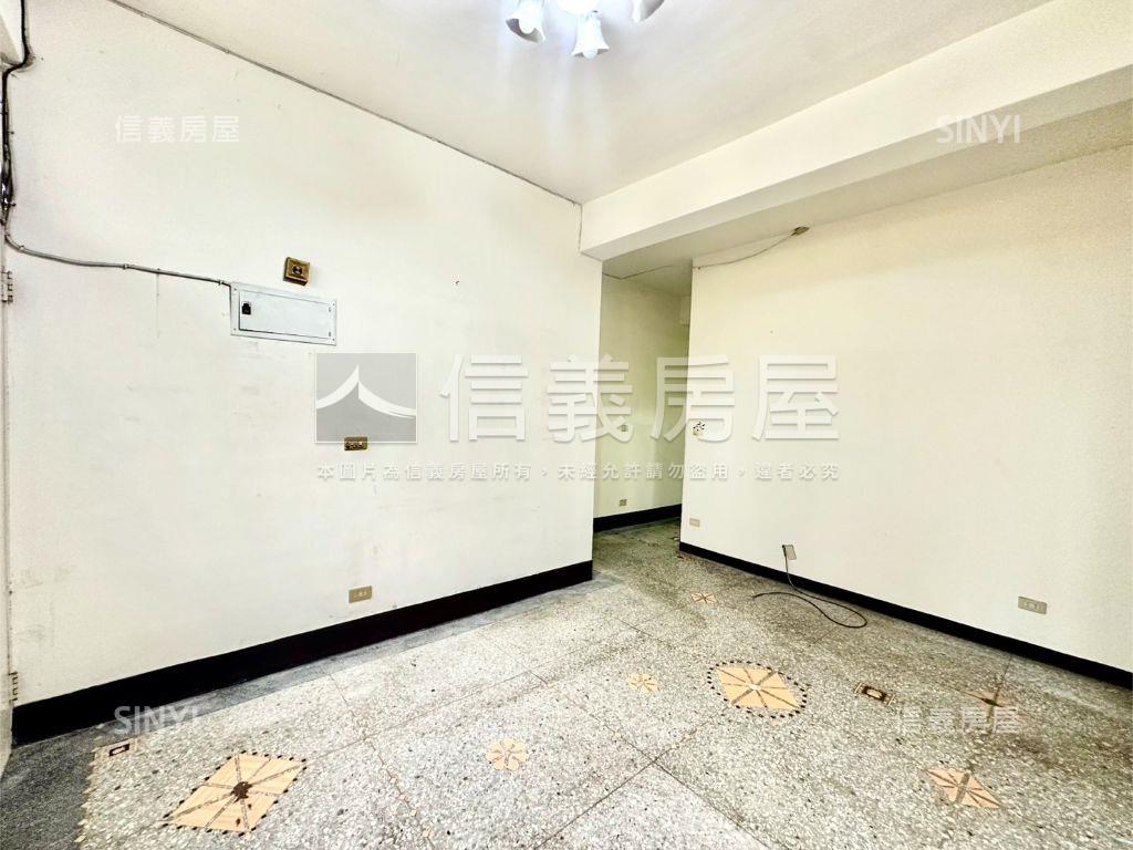 近北士科邊間二樓三房房屋室內格局與周邊環境