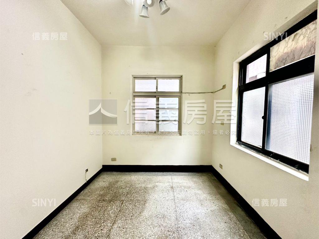 近北士科邊間二樓三房房屋室內格局與周邊環境