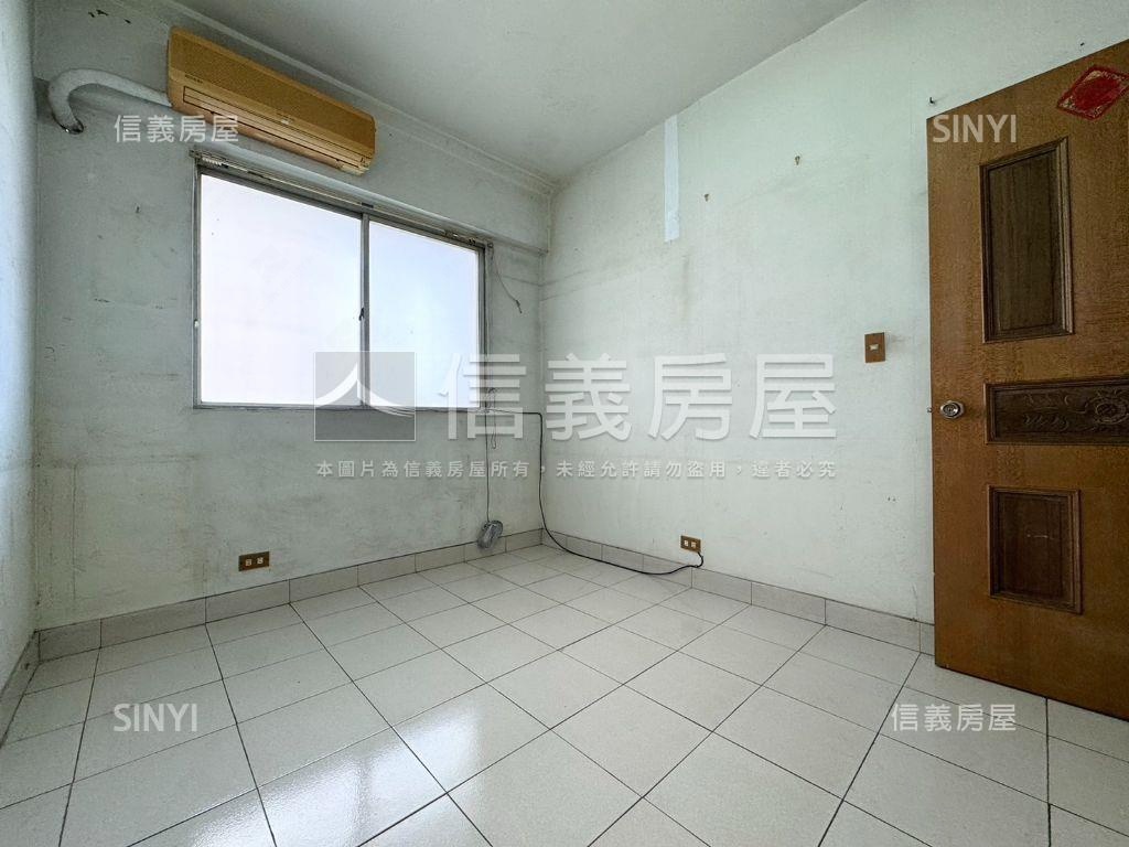 正東區電梯採光大兩房房屋室內格局與周邊環境