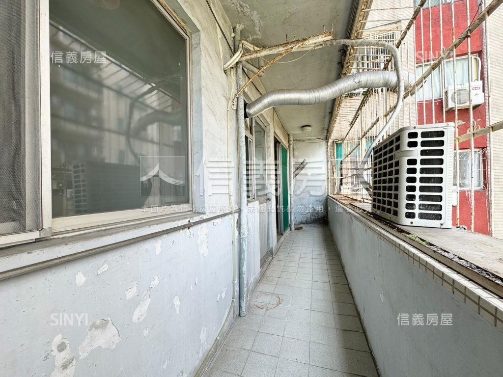 正東區電梯採光大兩房房屋室內格局與周邊環境