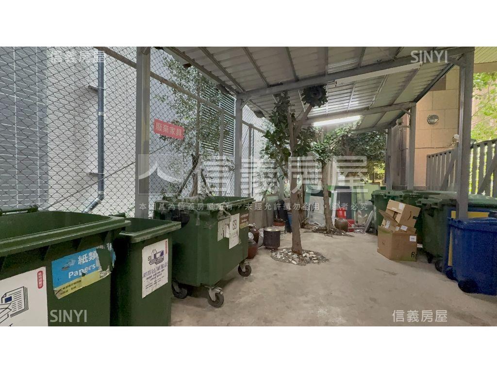 捷運二房陽台秀朗百年好合房屋室內格局與周邊環境