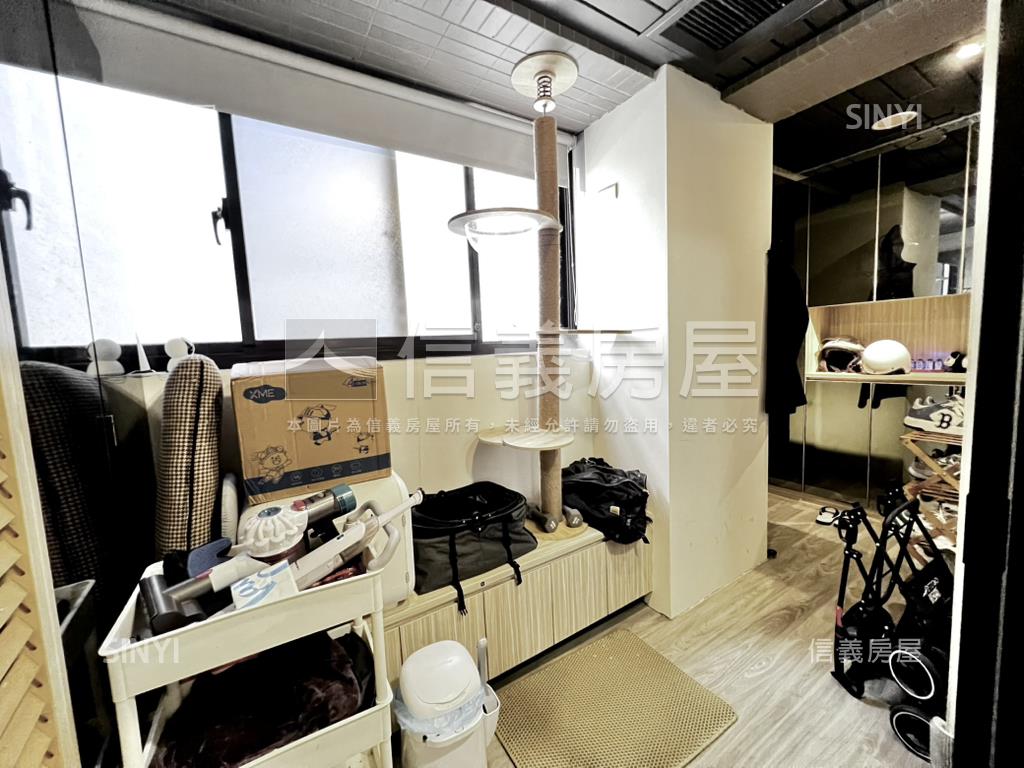 專任都美艷美景高樓三房房屋室內格局與周邊環境