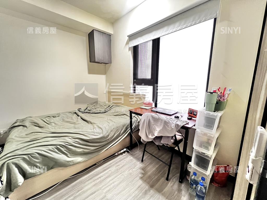 專任都美艷美景高樓三房房屋室內格局與周邊環境