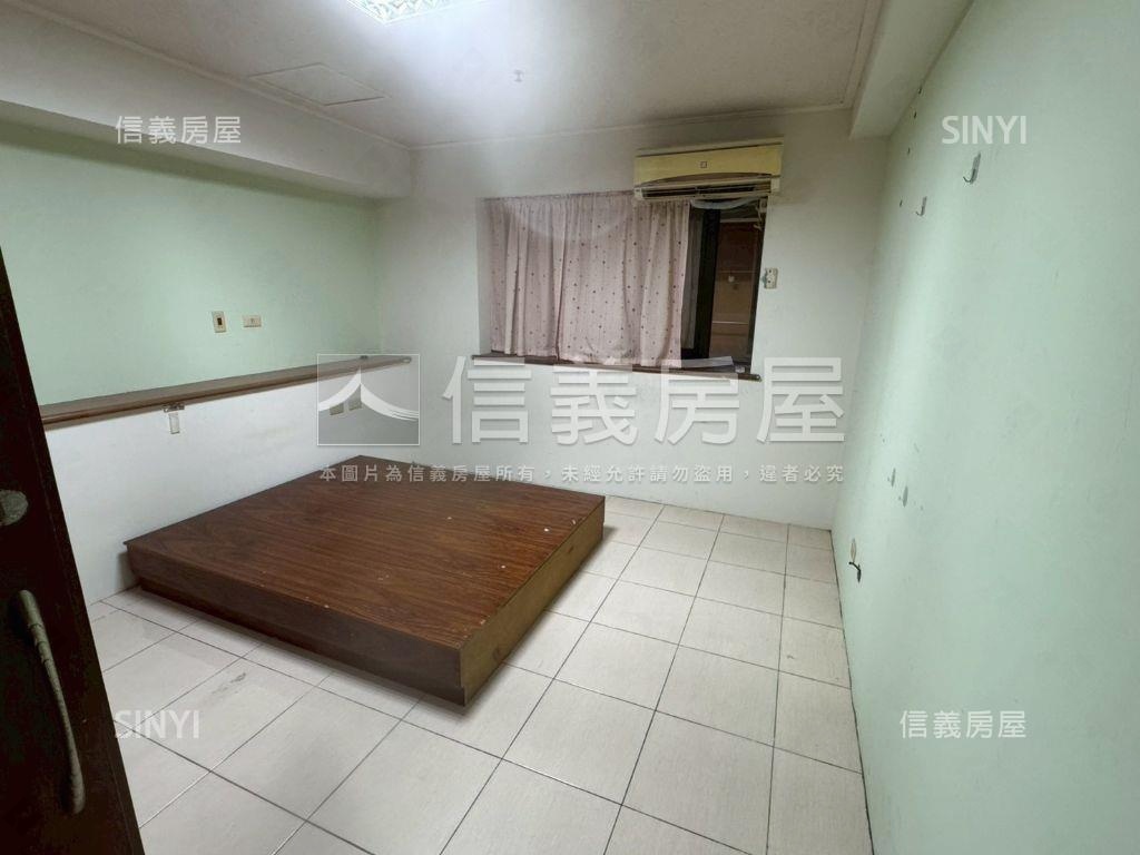 新都會假期高樓三房房屋室內格局與周邊環境