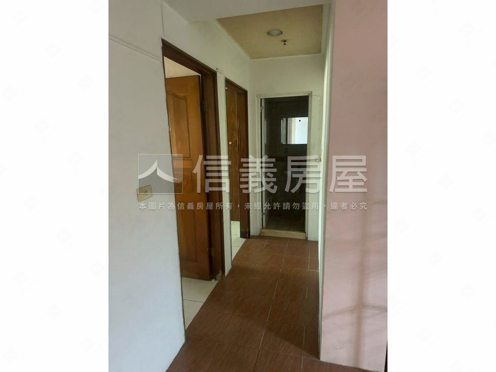新都會假期高樓三房房屋室內格局與周邊環境