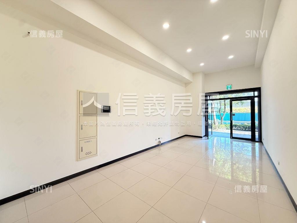 洲子洋低總價挑高店面房屋室內格局與周邊環境