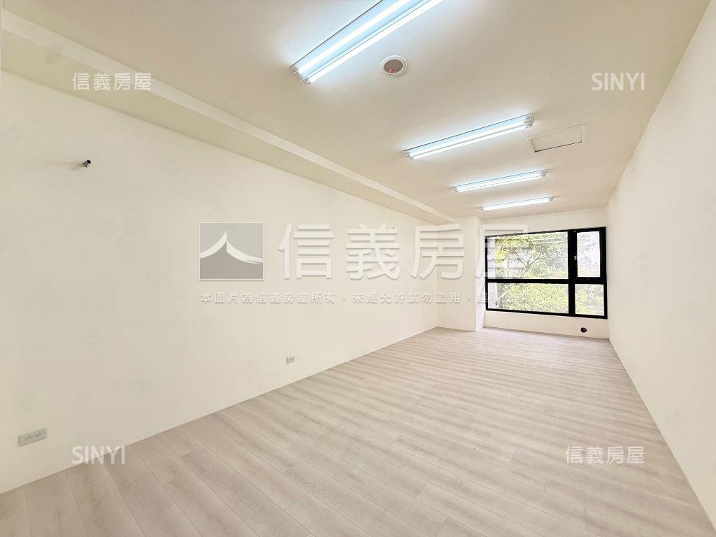 洲子洋低總價挑高店面房屋室內格局與周邊環境