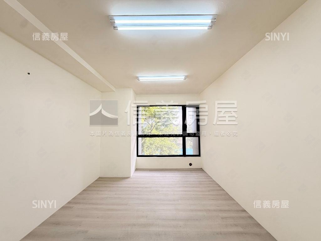 洲子洋低總價挑高店面房屋室內格局與周邊環境