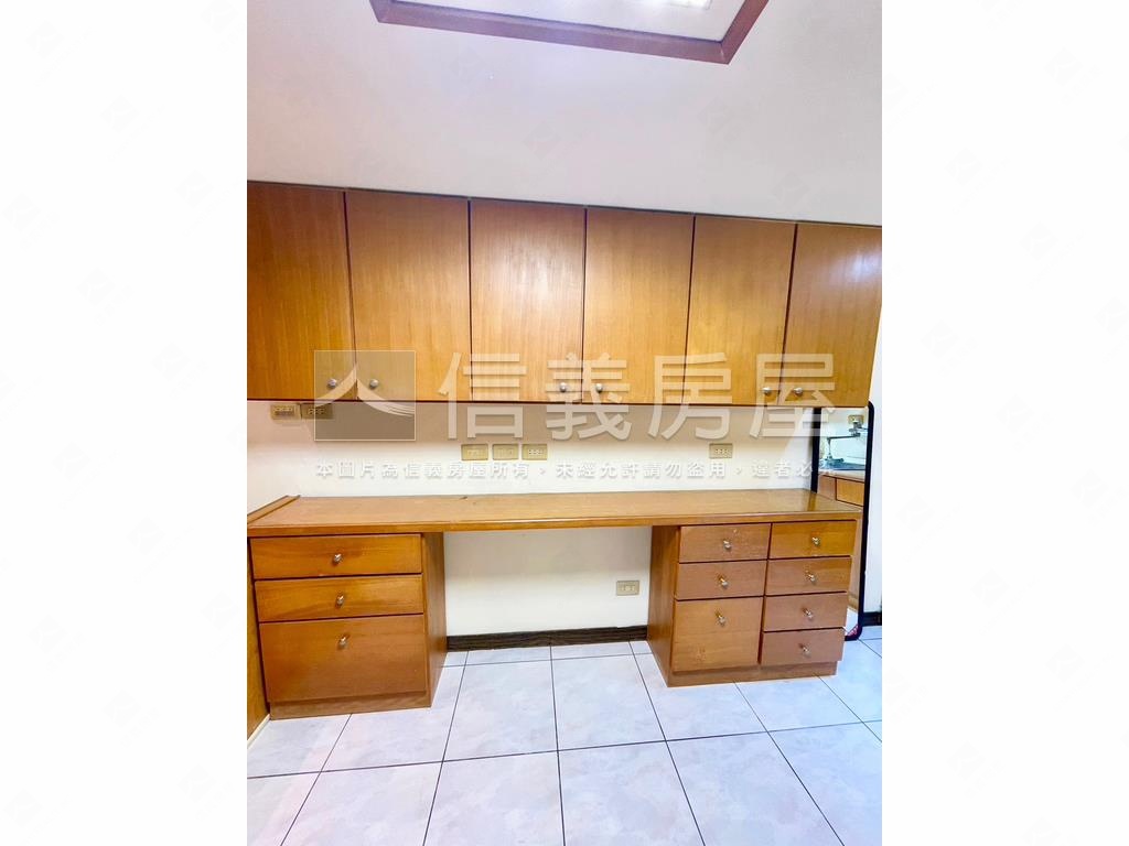 中山吉軒低總價電梯美屋房屋室內格局與周邊環境