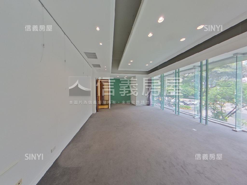 正市政路大面寬黃金店面房屋室內格局與周邊環境