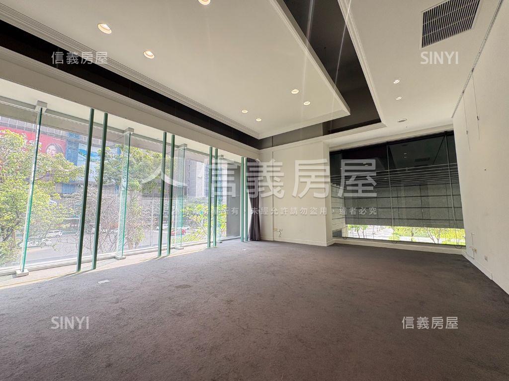 正市政路大面寬黃金店面房屋室內格局與周邊環境