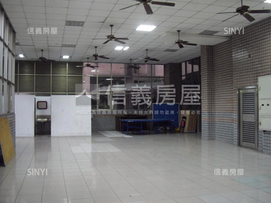 金賀全球台北電梯三房車位房屋室內格局與周邊環境