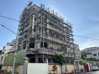 獨門獨院。綠景庭院豪邸