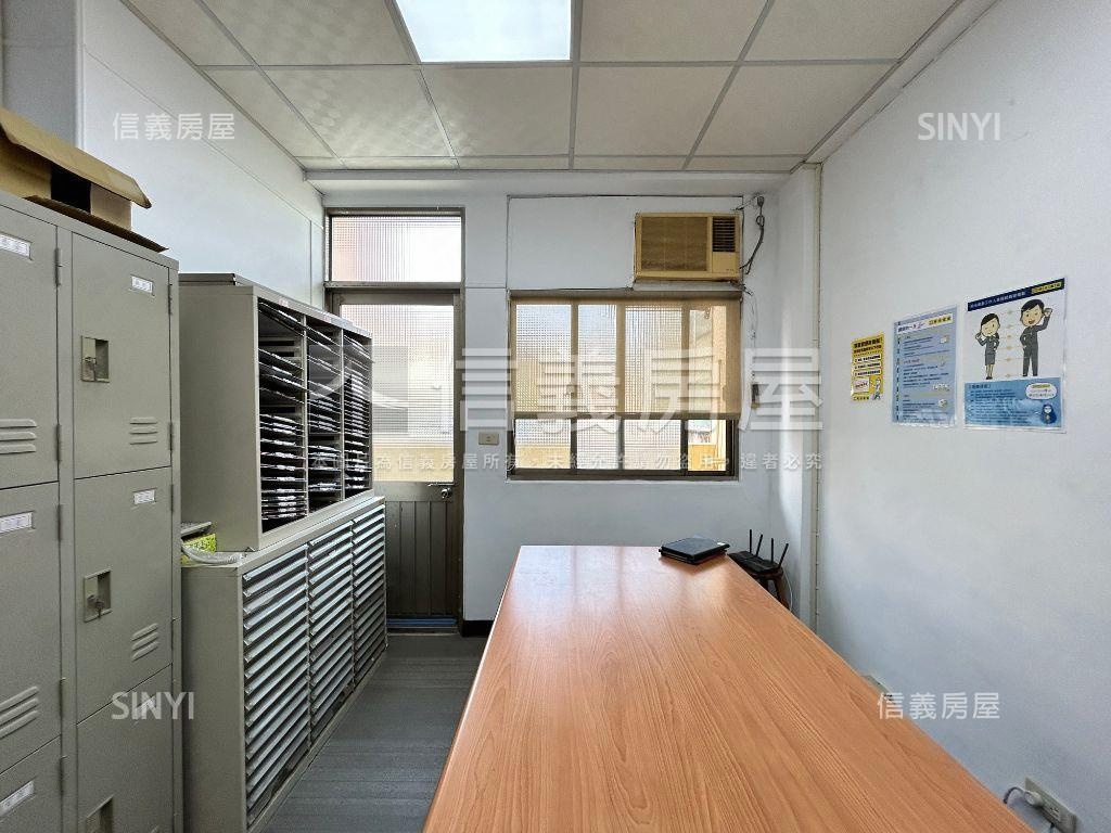 大里補習班特區透店房屋室內格局與周邊環境