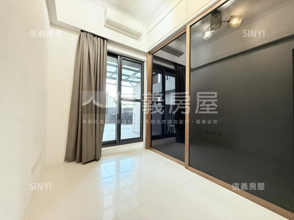 正文山特區藏丰四房雙平車房屋室內格局與周邊環境