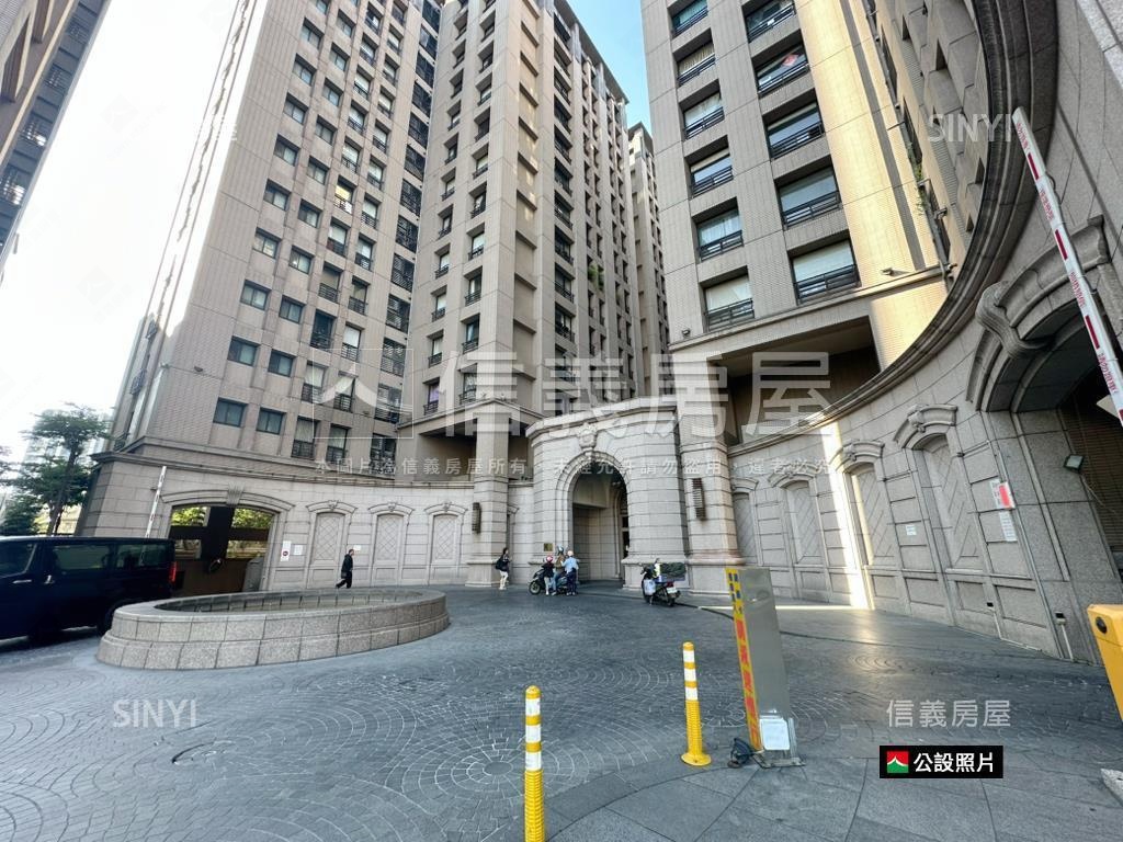 四季紐約。高樓房屋室內格局與周邊環境