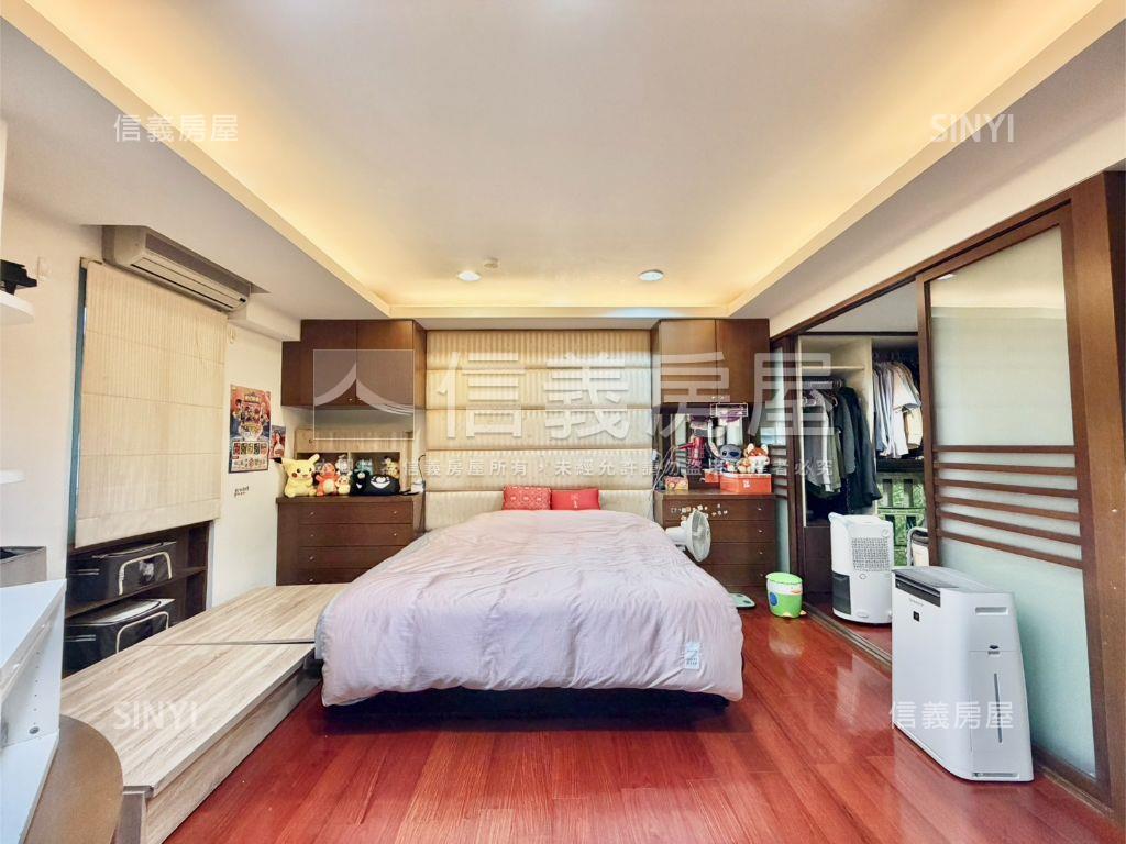 正面河景方正美三房房屋室內格局與周邊環境