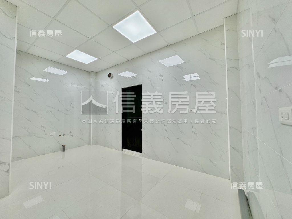 近五王國小整新孝親車墅房屋室內格局與周邊環境