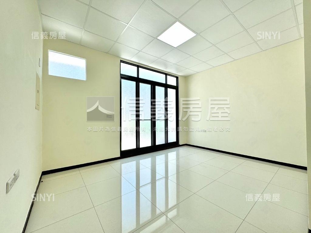 近五王國小整新孝親車墅房屋室內格局與周邊環境