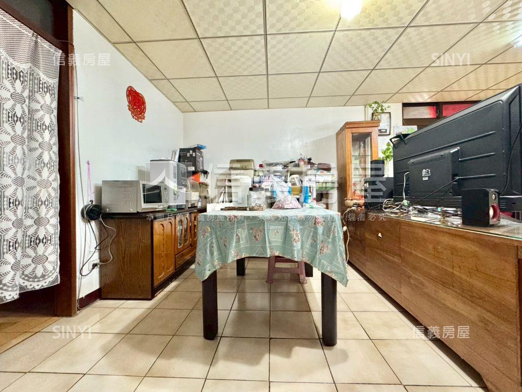 專任東區綠意盎然大三房房屋室內格局與周邊環境