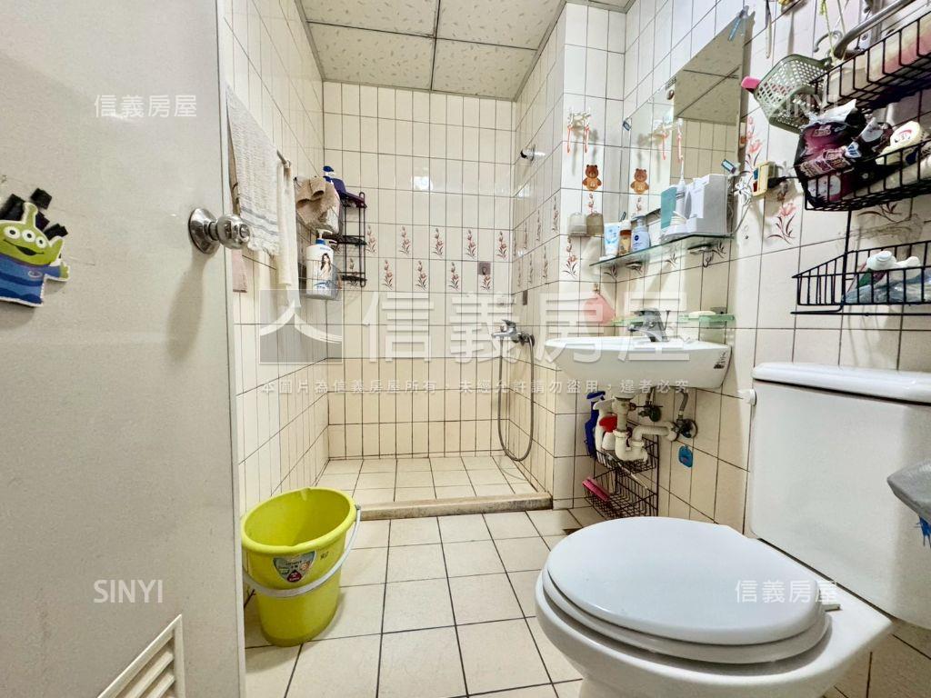 專任東區綠意盎然大三房房屋室內格局與周邊環境