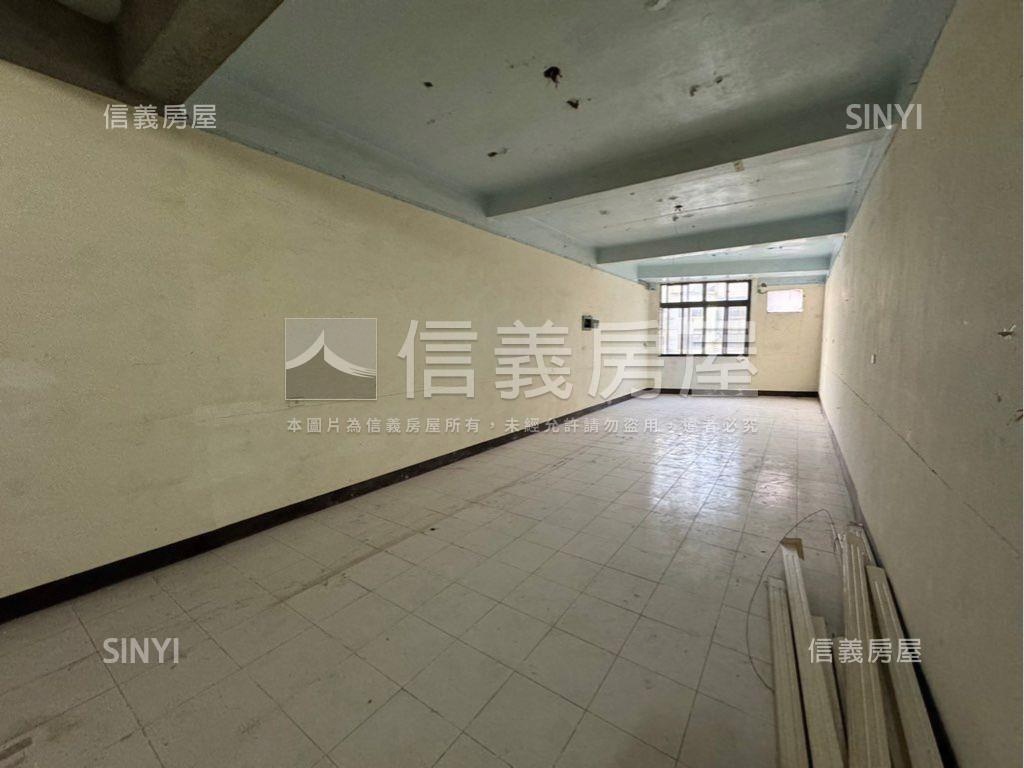 瑞隆正路近輕軌醒目金店房屋室內格局與周邊環境